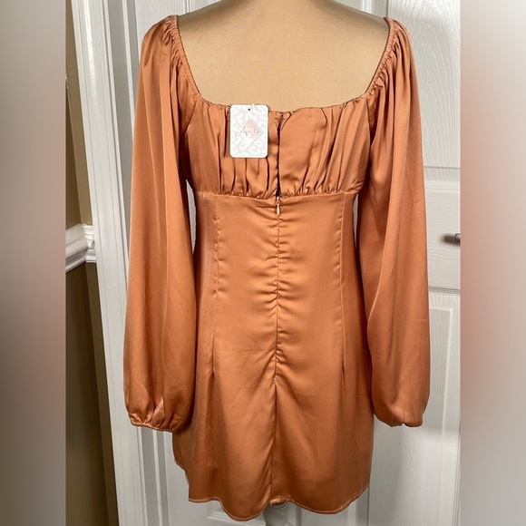 en;semble “Trying My Best Dress” Terracotta Balloon Sleeve Dress NWT Medium - Picture 7 of 10